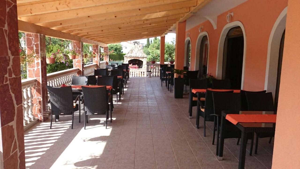 Villa Nikolina Medulin Luaran gambar