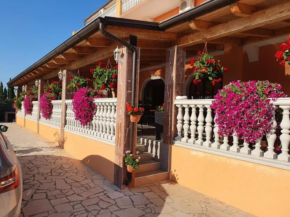 Villa Nikolina Medulin Luaran gambar